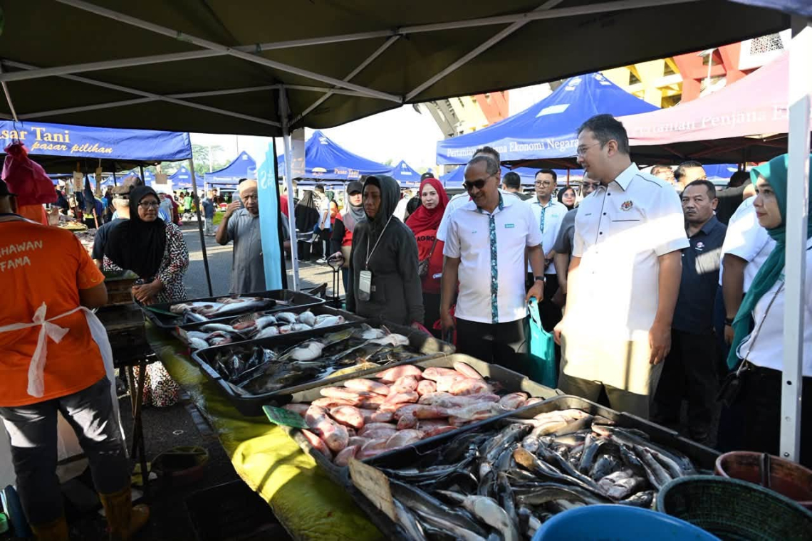 Sesi Turun Padang Ke Pasar Tani Paroi Jaya, Negeri Sembilan